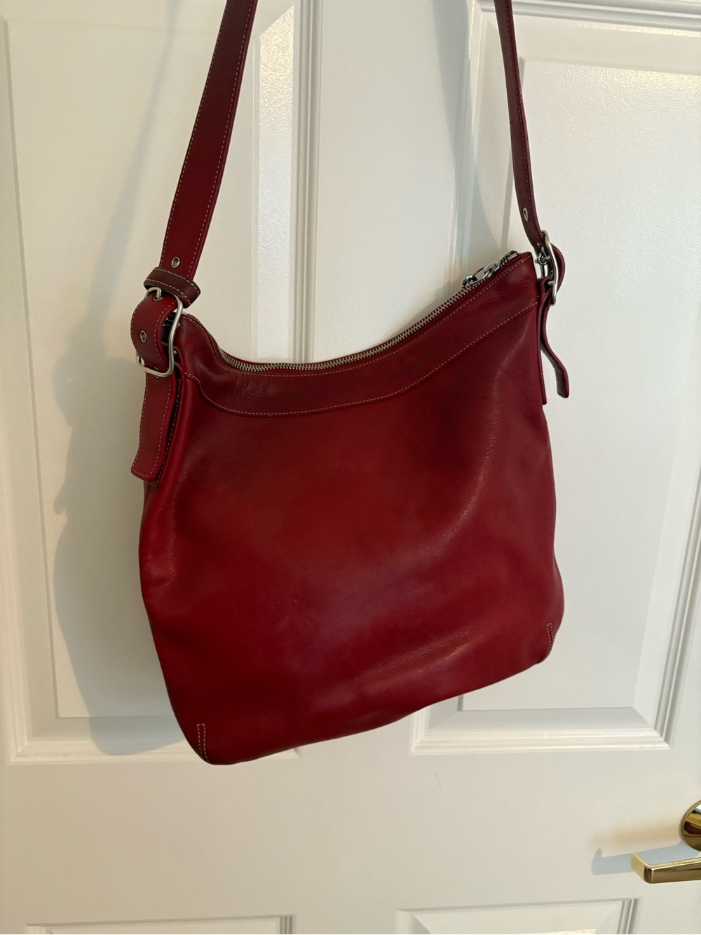 ❤️ Vintage Coach Red Leather Crossbody / Shoulder Bag